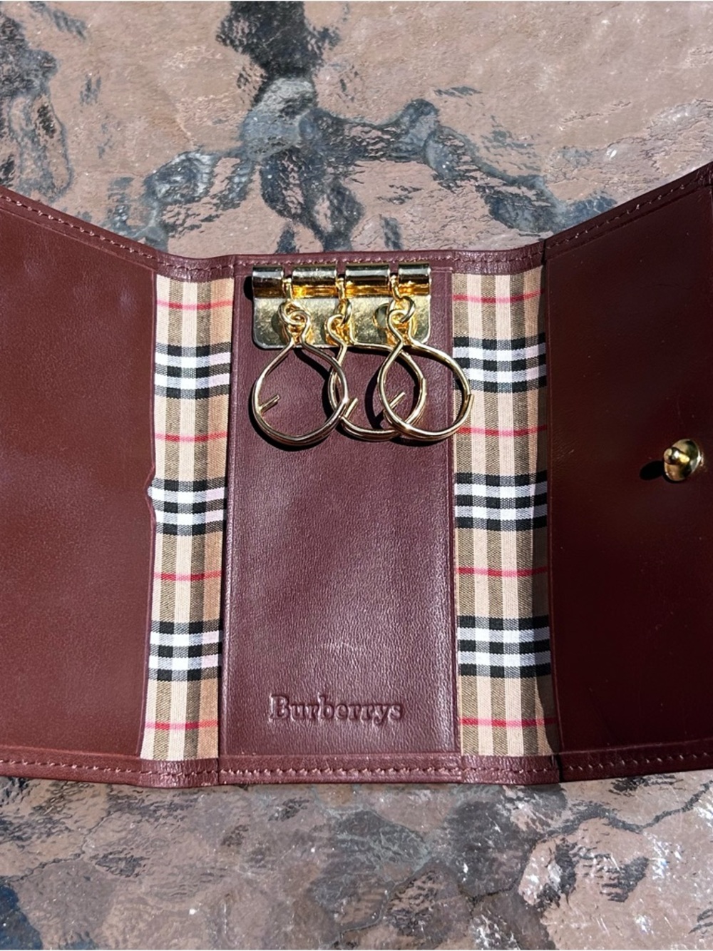 Vintage Burberrys EUC 3 Ring Key Holder Brown Bordeaux Leather - Picture 3 of 9